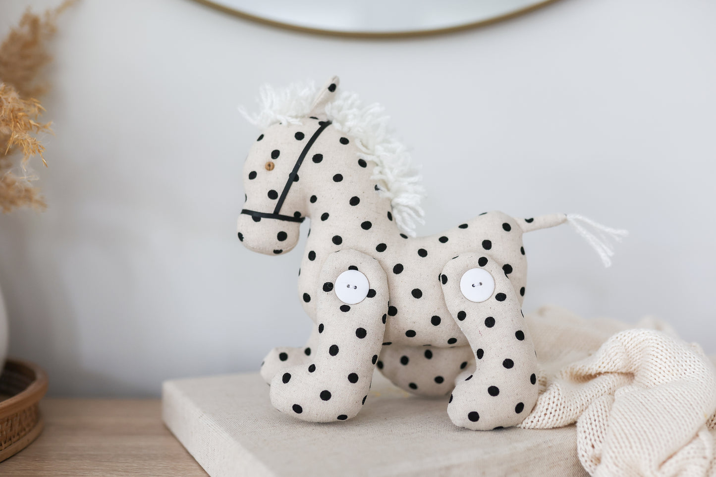 Jointed Pony 22cm Linen Black Spot