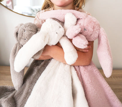 Darcey Lovey Blanket - Grey - JUNE