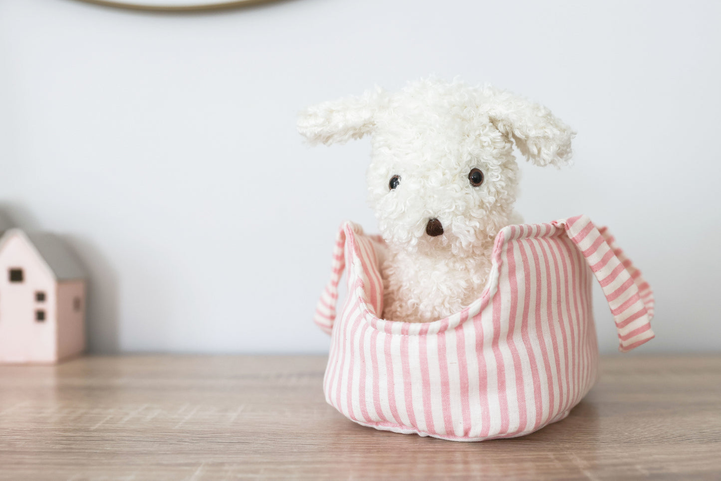 Puppy in Carrier 'Marshmallow' - JUNE